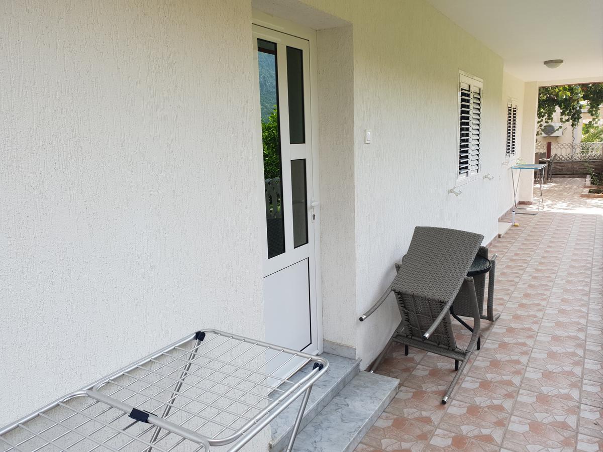 Badza Apartment Cattaro Esterno foto